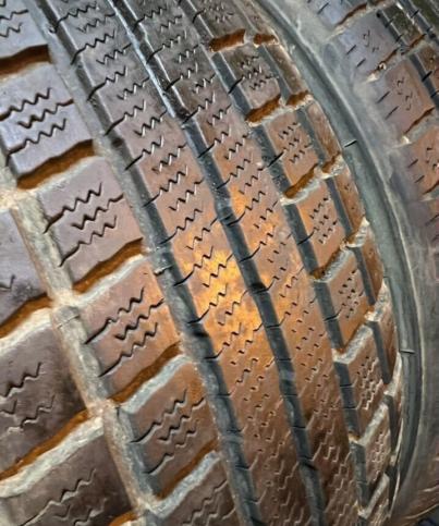 Michelin XM+S 330 225/60 R16
