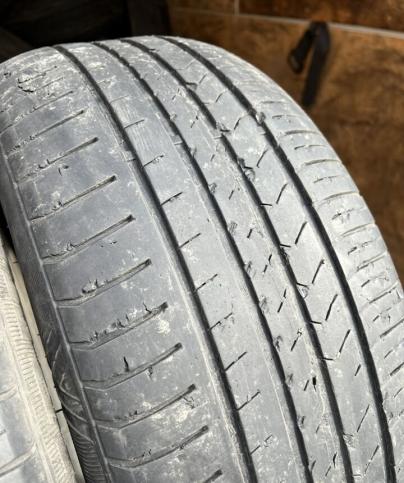 Winrun R330 215/55 R17