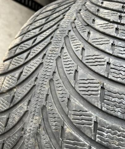 Michelin Latitude Alpin LA2 255/45 R20