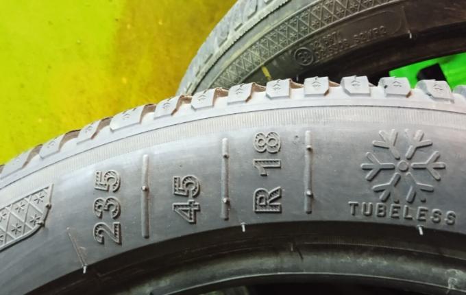 Kleber Krisalp HP3 235/45 R18