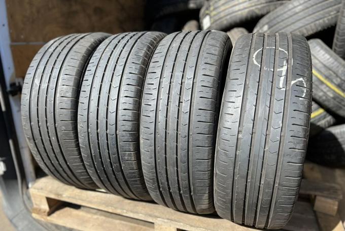Continental ContiPremiumContact 5 205/55 R16
