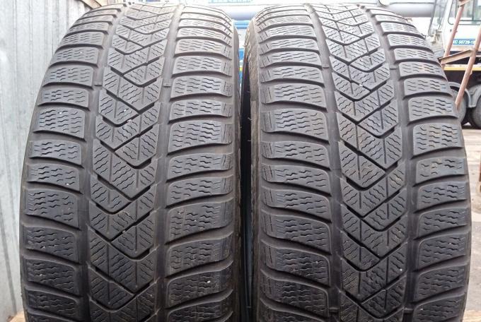 Pirelli Winter Sottozero 3 215/50 R18