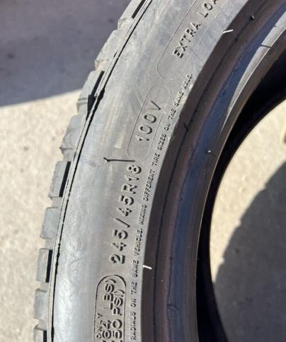 Michelin Pilot Alpin 4 245/45 R18