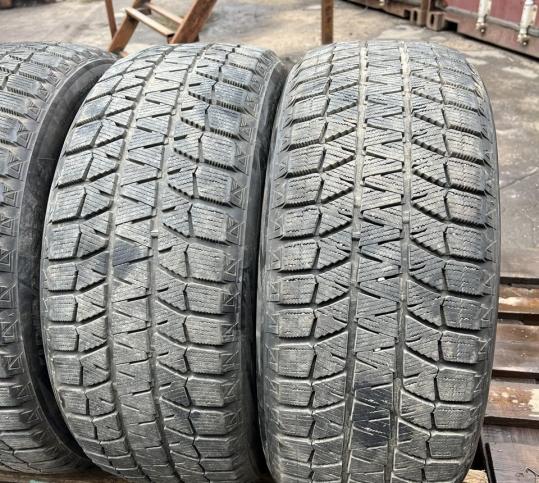 Bridgestone Blizzak WS-80 235/50 R19