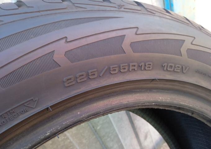 Goodyear UltraGrip Performance Gen-1 225/55 R18