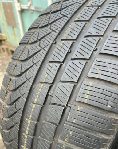 Pirelli P Zero Winter 275/45 R19