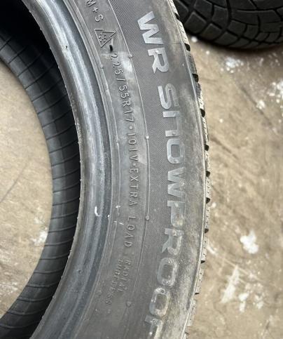 Nokian Tyres WR Snowproof P 225/55 R17