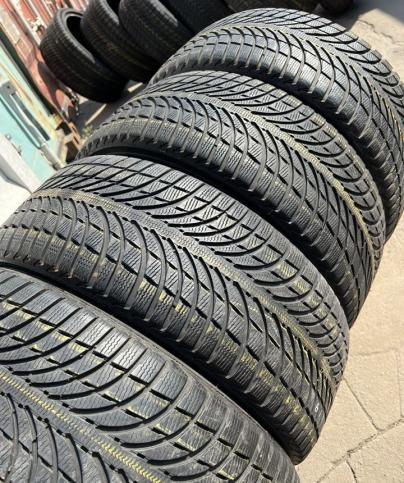 Michelin Latitude Alpin LA2 255/45 R20