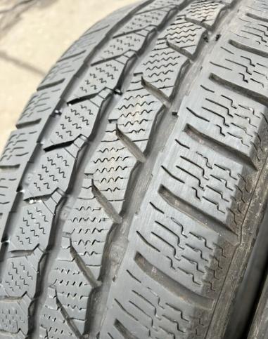 Continental VanContact Winter 215/65 R16C