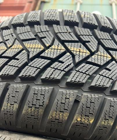 Dunlop Winter Sport 5 245/45 R19