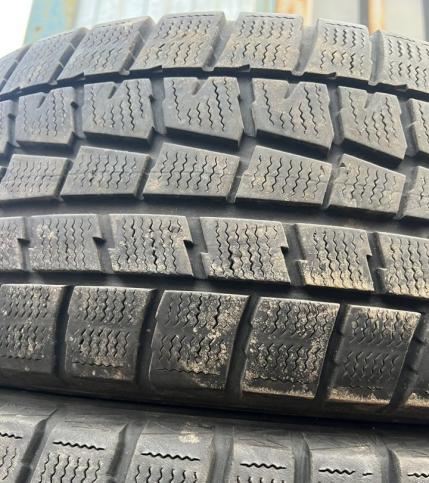 Dunlop Winter Maxx WM01 215/60 R16