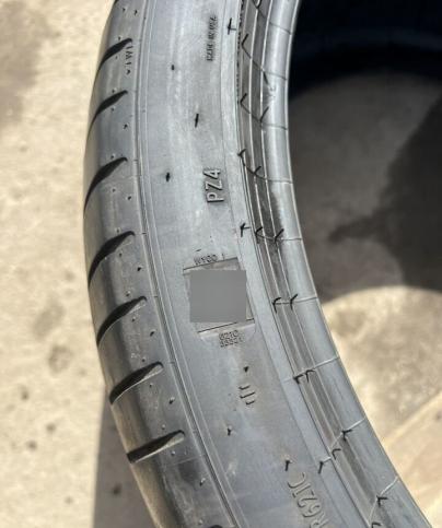 Pirelli P Zero PZ4 315/30 R22