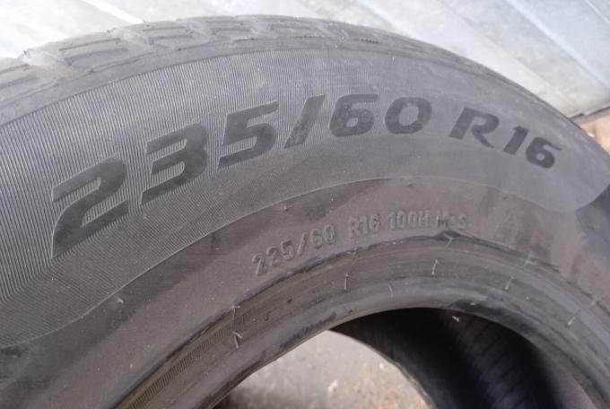 Pirelli Winter Sottozero 3 235/60 R16