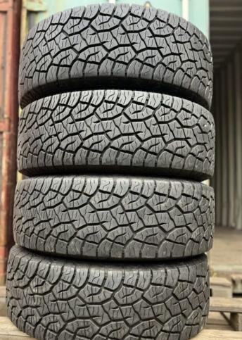 Kumho Road Venture AT52 275/70 R17