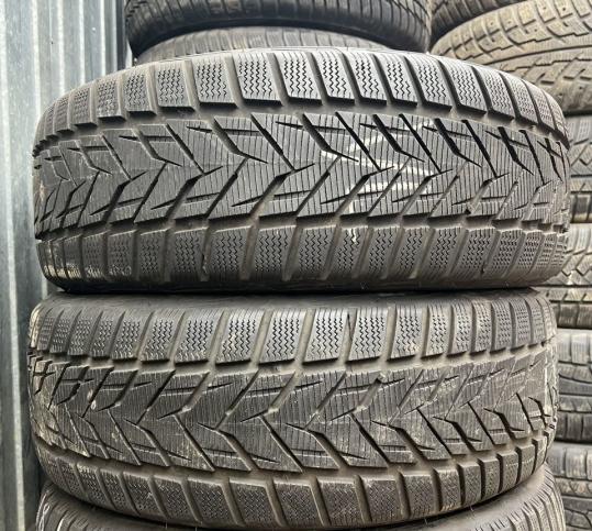 Vredestein Wintrac Xtreme S 215/60 R16