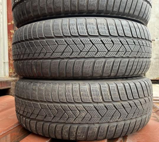 Pirelli Winter Sottozero 3 225/55 R17