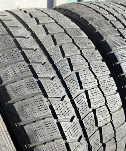 Dunlop Winter Maxx WM02 245/45 R18