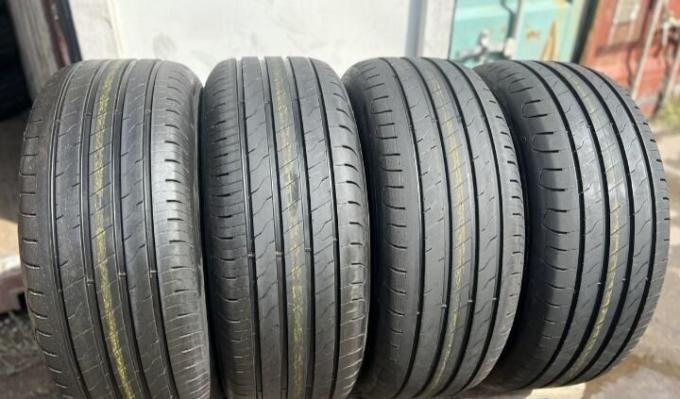 Goodyear EfficientGrip 2 SUV 285/60 R18