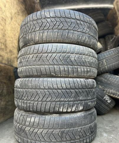 Pirelli Scorpion Winter RFT 235/55 R19