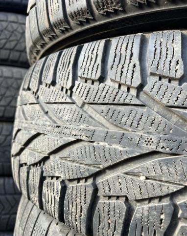 Nokian Tyres Hakkapeliitta R2 235/65 R18