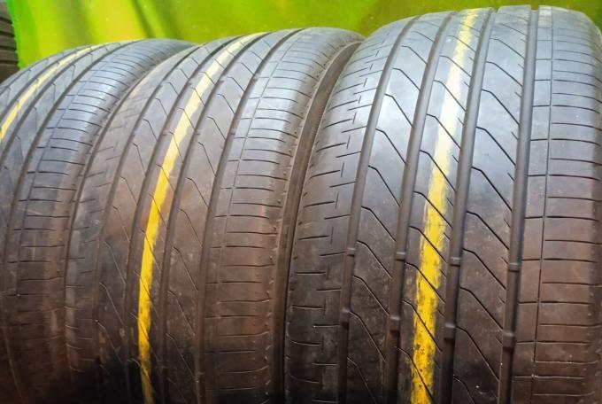 Bridgestone Turanza T005A 245/40 R19