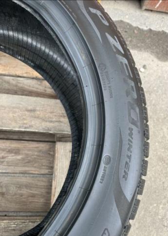 Pirelli P Zero Winter 275/45 R19