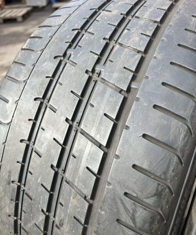 Pirelli P Zero 275/40 R19