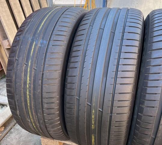 Michelin Pilot Sport 4 SUV 275/50 R21