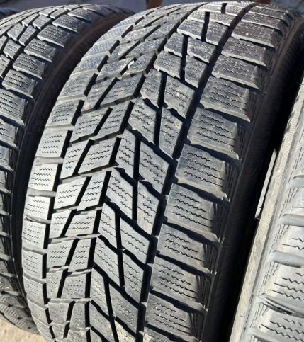 Bridgestone Blizzak LM-22 255/40 R19