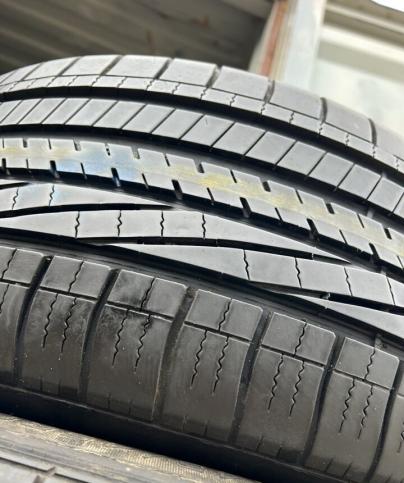 Goodyear Eagle RS-A2 245/45 R19