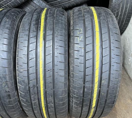 Bridgestone Turanza T005A 215/55 R17