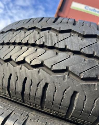 Hankook Radial RA08 215/70 R16C