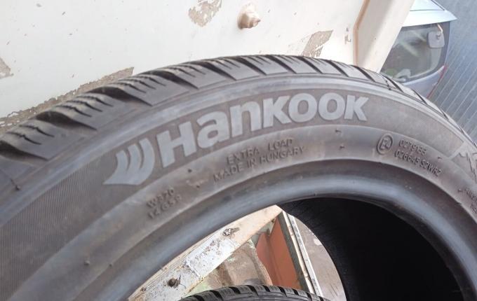 Hankook Winter I'Cept Evo2 W320 215/45 R16