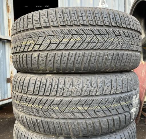 Pirelli Scorpion Winter RFT 275/45 R20