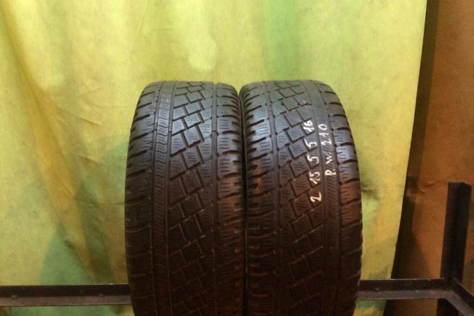 Pirelli Winter 210 Asimmetrico 215/55 R16