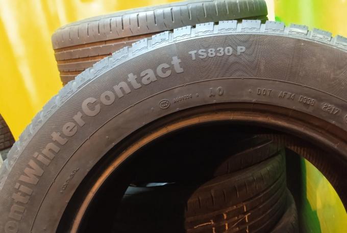 Continental ContiWinterContact TS 830 P 255/60 R18