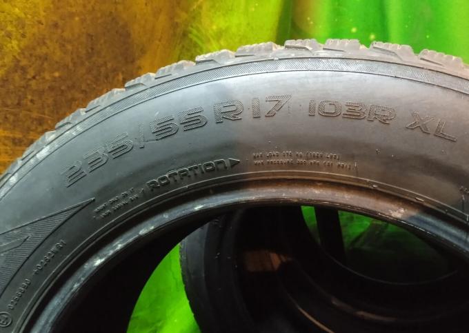 Nokian Tyres Hakkapeliitta R2 235/55 R17