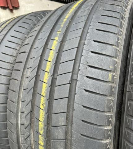 Bridgestone Alenza 001 285/45 R22