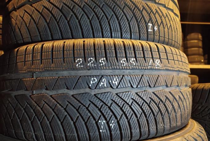 Michelin Pilot Alpin 4 225/55 R18