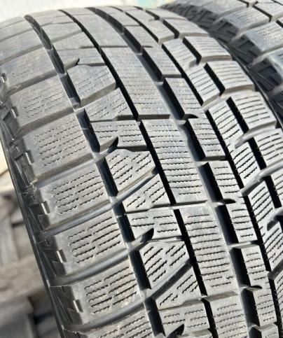 Yokohama Ice Guard IG50 215/45 R17