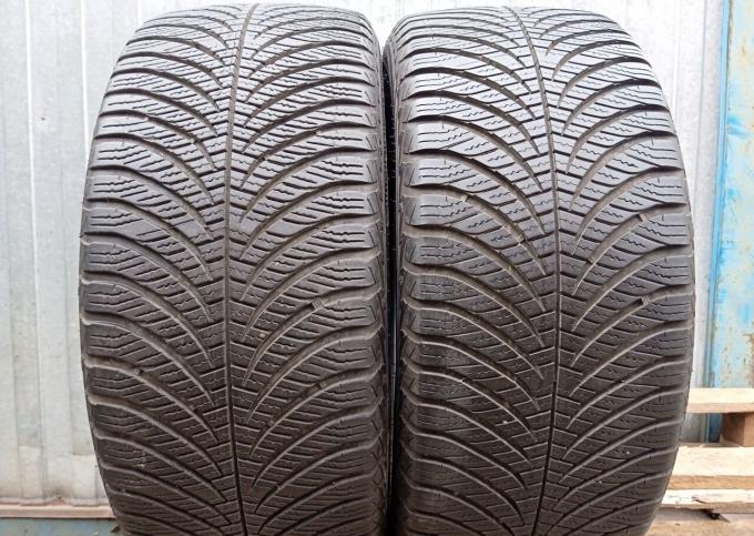 Goodyear Vector 4Seasons Gen-2 225/45 R17