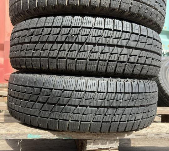 Bridgestone Ice Partner 175/65 R14