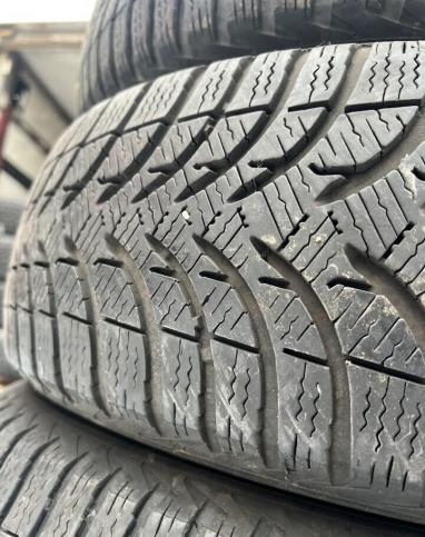 Michelin Alpin 4 185/65 R15