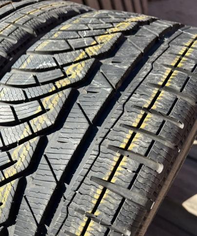 Michelin Pilot Alpin 4 235/35 R19