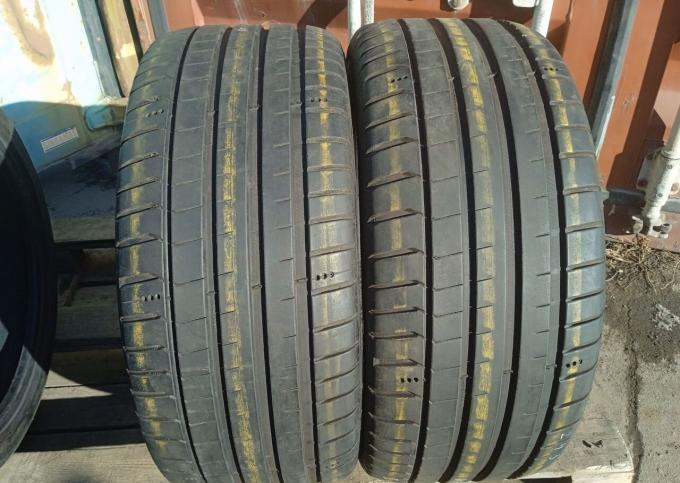 Michelin Pilot Sport 5 245/40 R18