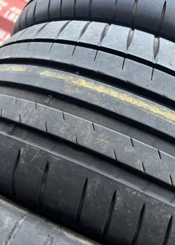 Michelin Pilot Sport 4 245/45 R17