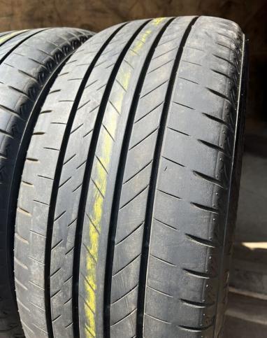 Bridgestone Alenza 001 255/45 R20