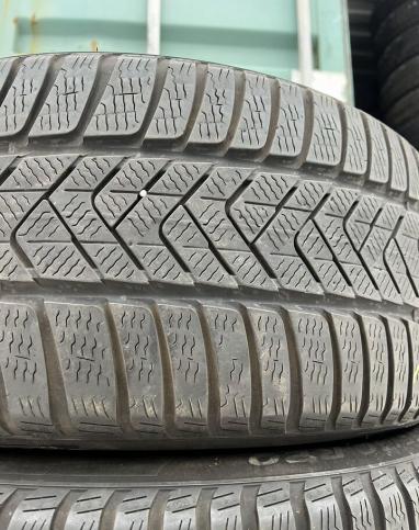 Pirelli Winter Sottozero 3 255/40 R20