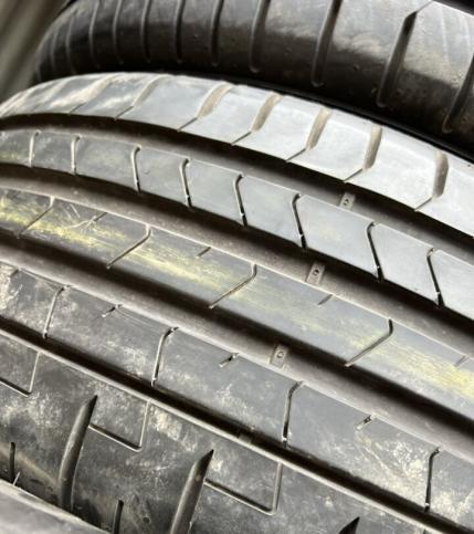 Pirelli P Zero PZ4 205/40 R18