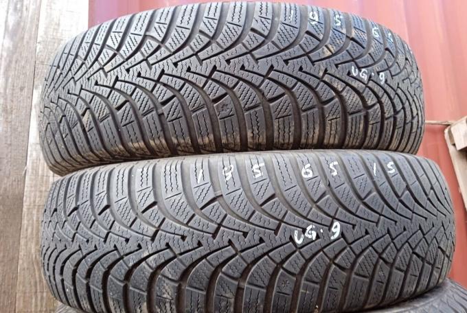 Goodyear UltraGrip 9 195/65 R15